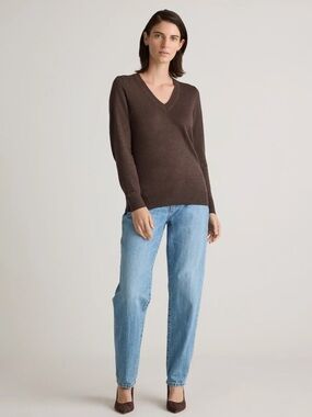 Quince Lightweight Cotton Cashmere V-Neck Sweater, Size Small – Mocha Heather
